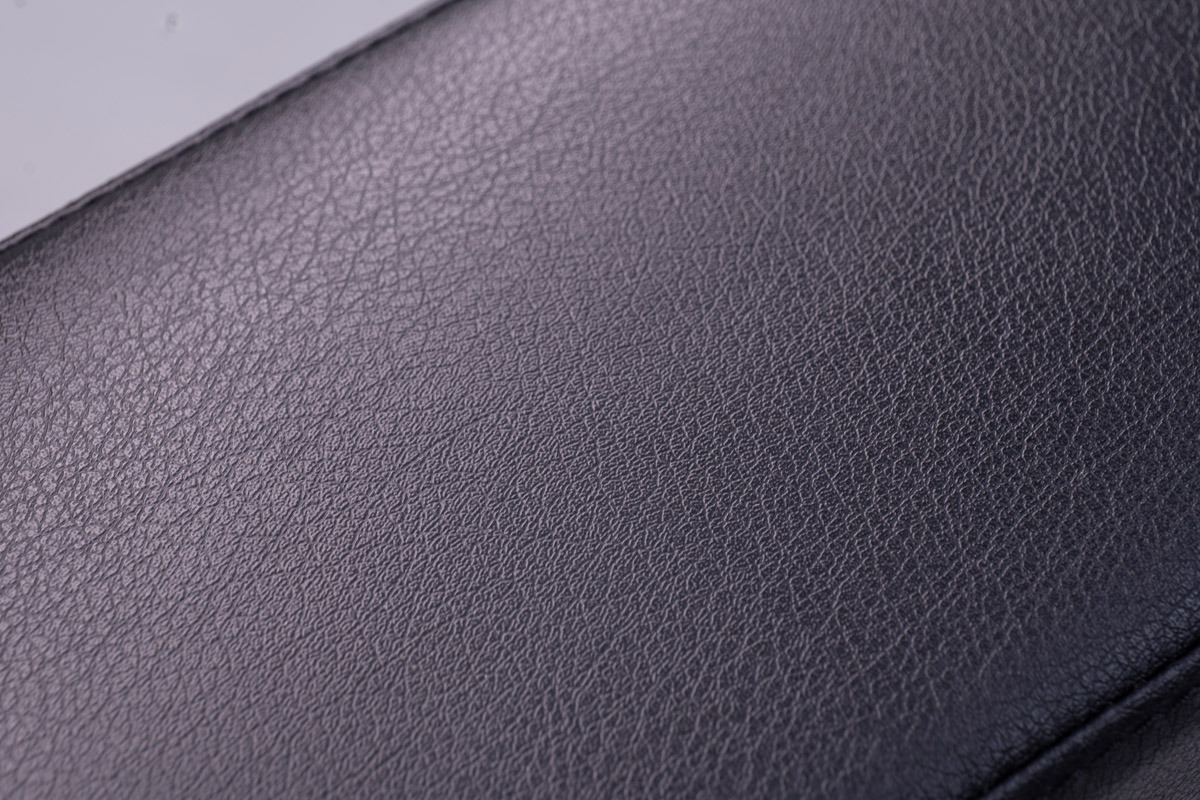 【ジムニーノマド専用】センターコンソール Ver.3 Original Black Leather＜ドリンクホルダー付き＞ 　装着イメージ【ジムニーノマド専用】センターコンソール Ver.3 Original Black Leather＜ドリンクホルダー付き＞ 　装着イメージ
