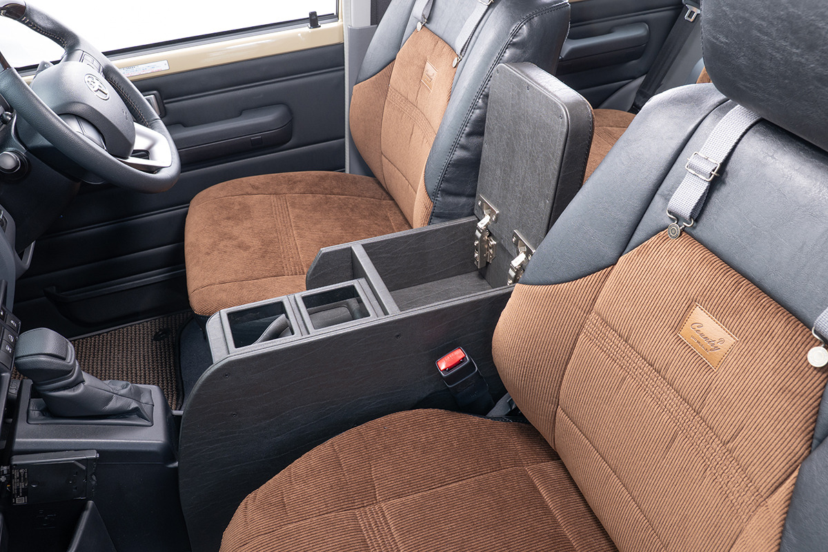 ランドクルーザー"70" 再再販モデル専用センターコンソール ver.2 ＜ドリンクホルダー付き＞アンティークコーデュロイ