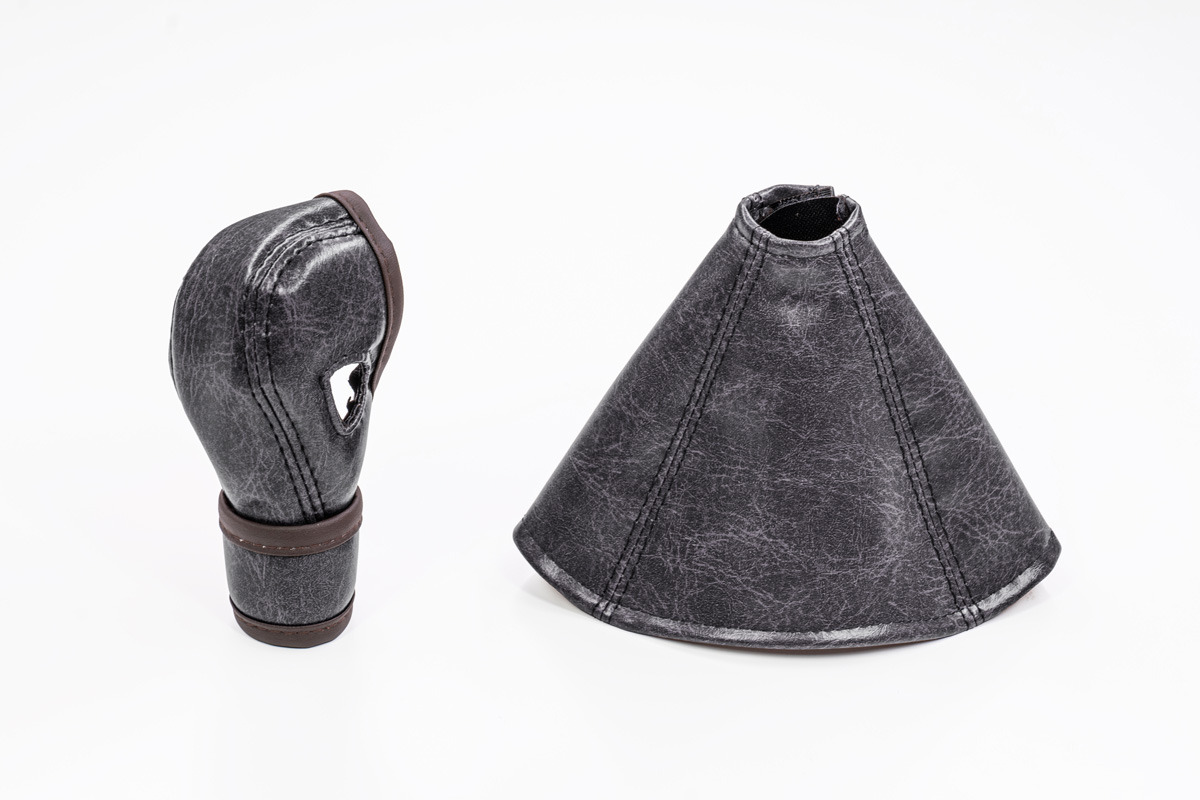 【ジムニーJB64/JB74専用】ブーツカバーセット（AT車専用）　 クラシックグロッシー　ブラック