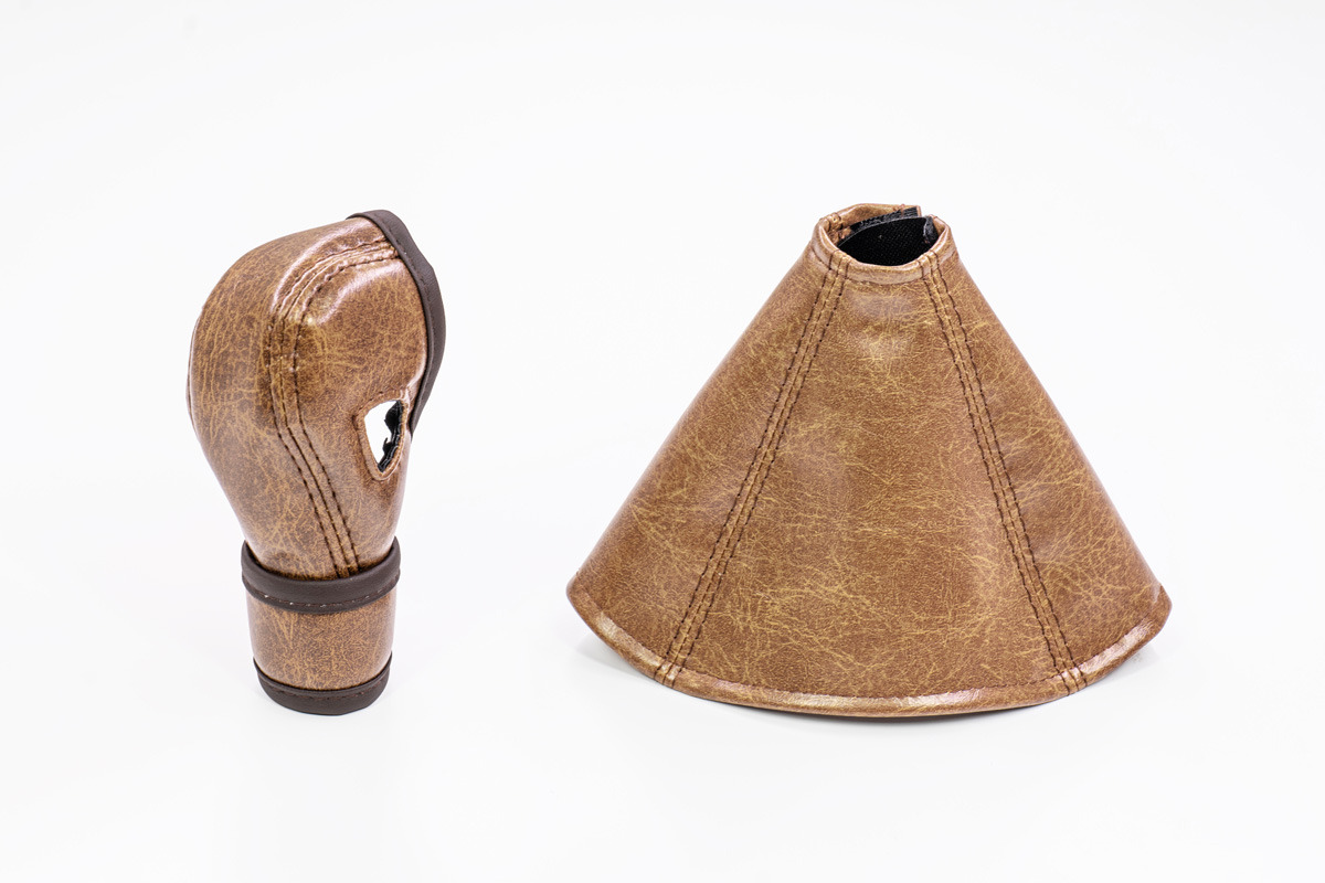 【ジムニーJB64/JB74専用】ブーツカバーセット（AT車専用）　 クラシックグロッシー　ラテ