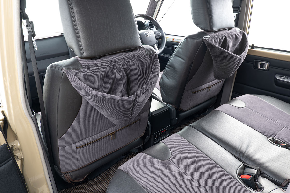 Seat Cover anTiQue Country Hoodie for JIMNY