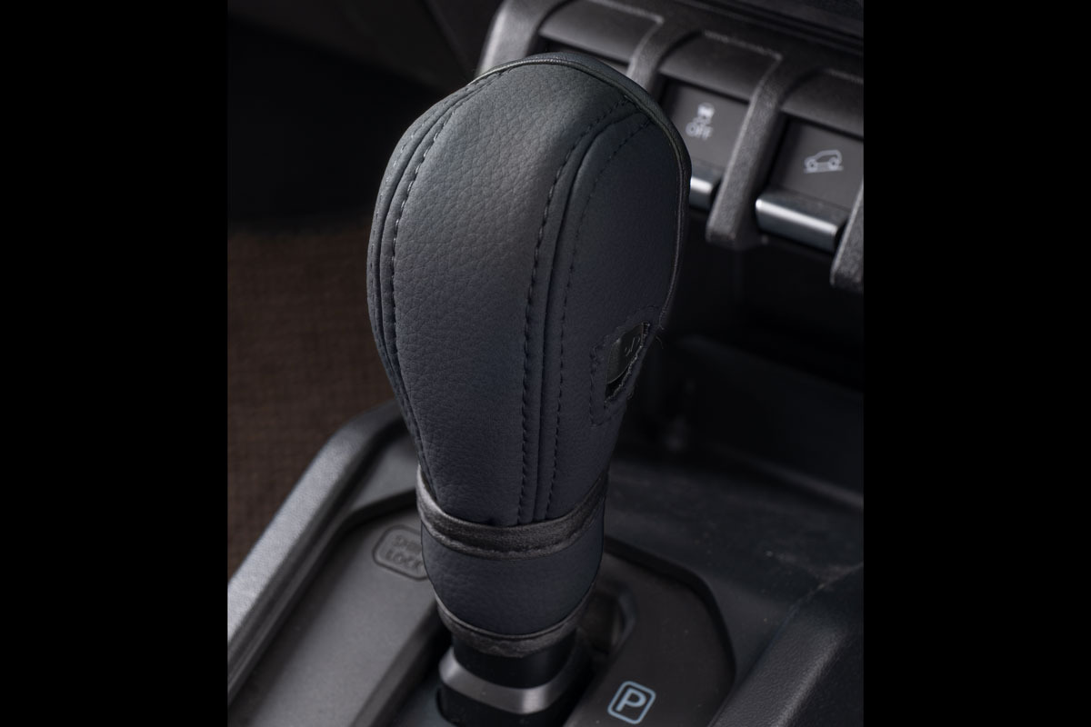 Shift Knob Boots Cover Vegan leather for Jimny(automatic)