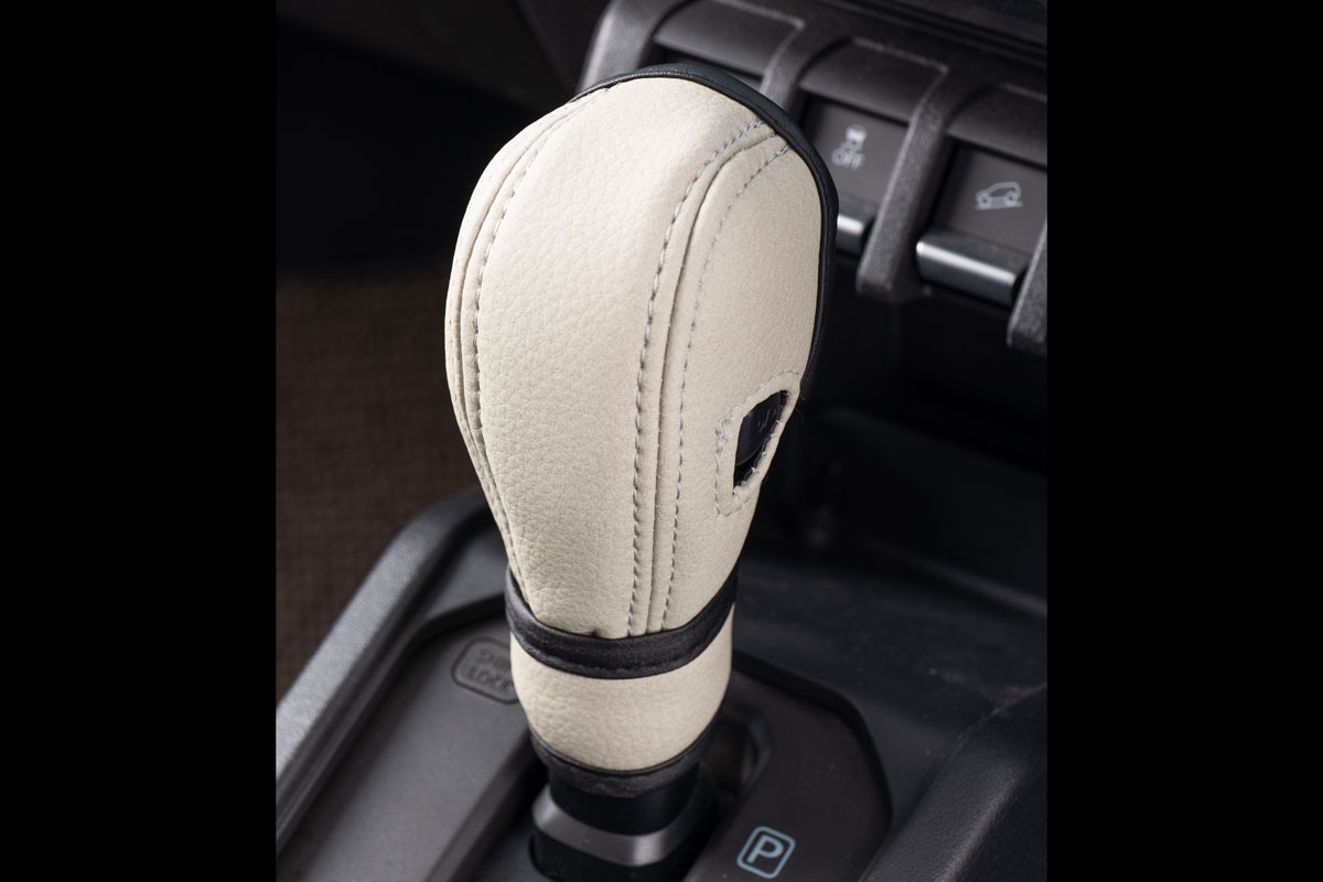 Shift Knob Boots Cover Vegan leather for Jimny(automatic)