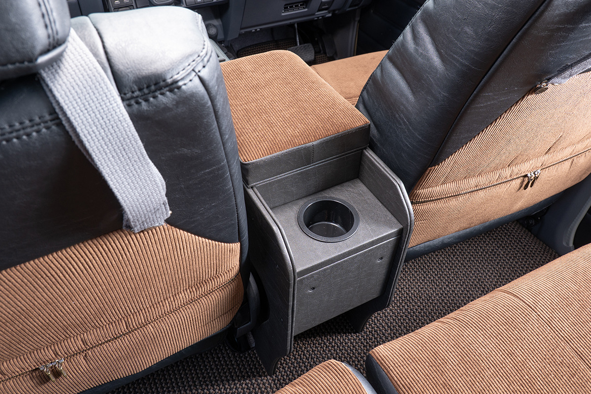 ランドクルーザー"70" 再再販モデル専用センターコンソール Ver.2＜ドリンクホルダー付き＞アンティークコーデュロイ