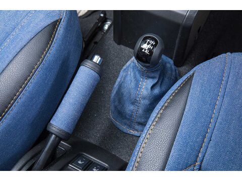 ホワイトスモーク