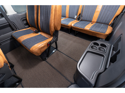 200ハイエースワイド 装着