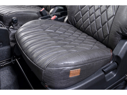 シートカバー  アンティークデザインD　ヴィンテージブラック　ジムニー装着