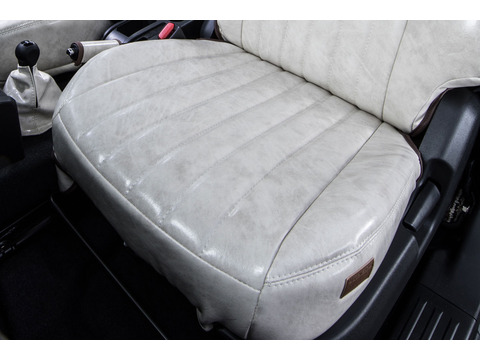 ジムニーJB64　シートカバー  アンティークデザインS　細部ジムニーJB64　シートカバー  アンティークデザインS