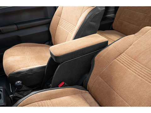 【ジムニーJB64/JB74/ノマド専用】センターコンソール Ver.1 アンティークコーデュロイ コーデュロイキャメル×ヴィンテージブラック 装着イメージ