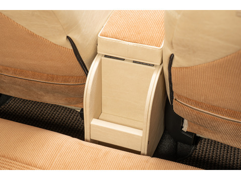 【ジムニーJB64/JB74/ノマド専用】センターコンソール Ver.1 アンティークカントリー コーデュロイキャメル×クラシックホワイト 装着イメージ