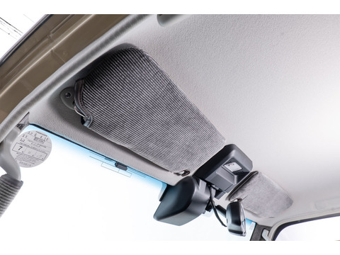 ランドクルーザー７０再再販モデルサンバイザーカバーコーデュロイグレーカラー装着イメージ