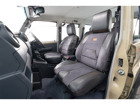 Seat Cover anTiQue Country Hoodie for LandCruiser 70