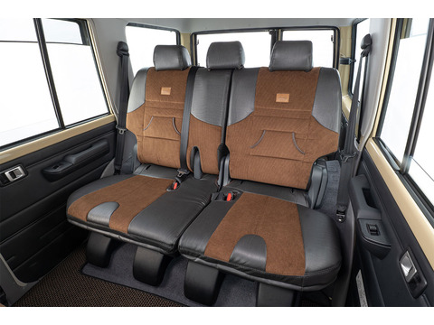Seat Cover anTiQue Country Hoodie for LandCruiser 70