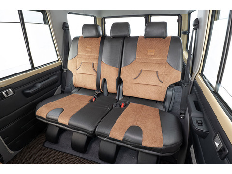 Seat Cover anTiQue Country Hoodie for LandCruiser 70
