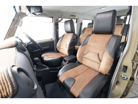 Seat Cover anTiQue Country Hoodie for Jimny 5-Door