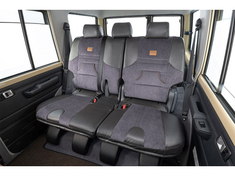 Seat Cover anTiQue Country Hoodie for LandCruiser 70