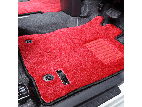 フィール　ダークレッド　タント装着