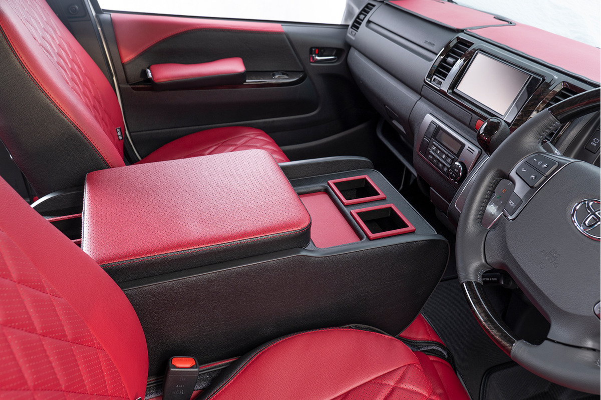 ハイエース 200系 S-GL 標準 センタートリム 左右　新車外し 200系 ハイエース センターコンソールボックス ステージ1 S-GL ナロー