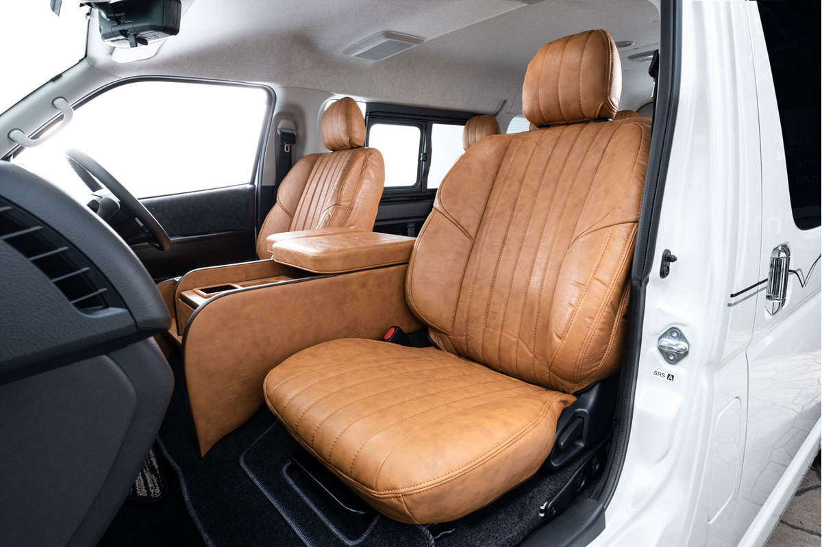 200系ハイエースS-GL用センターコンソール クラシック | 車のシート 