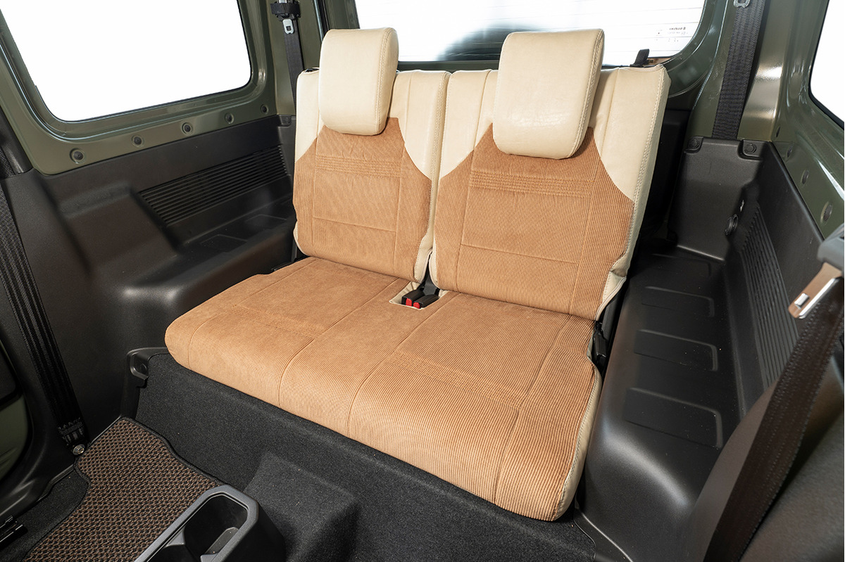 ジムニーJB64 シートカバー カントリー　アイボリーxキャメルxベージュ