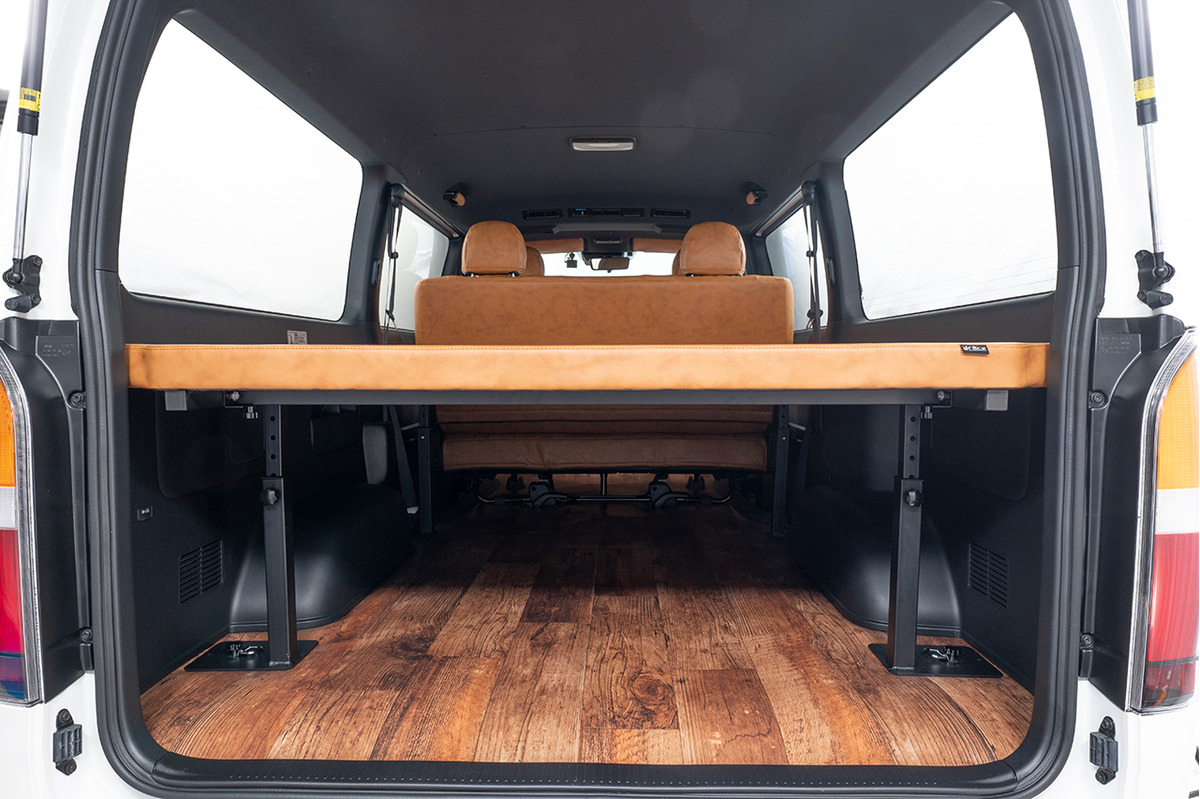 200系ハイエース】標準 S-GLベッドキット クラシックグロッシー | 車の