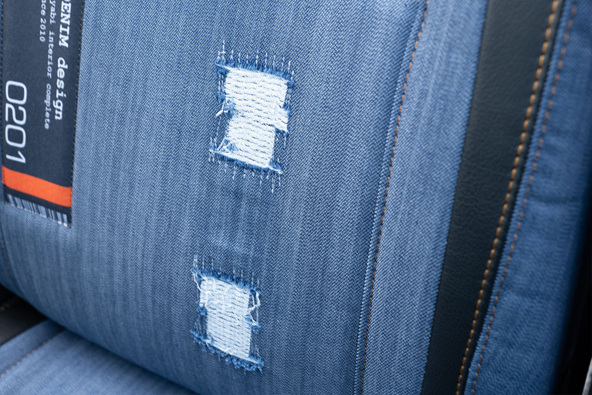 S700ハイゼットカーゴ  シートカバー  M.I.C DENIMダメージ加工