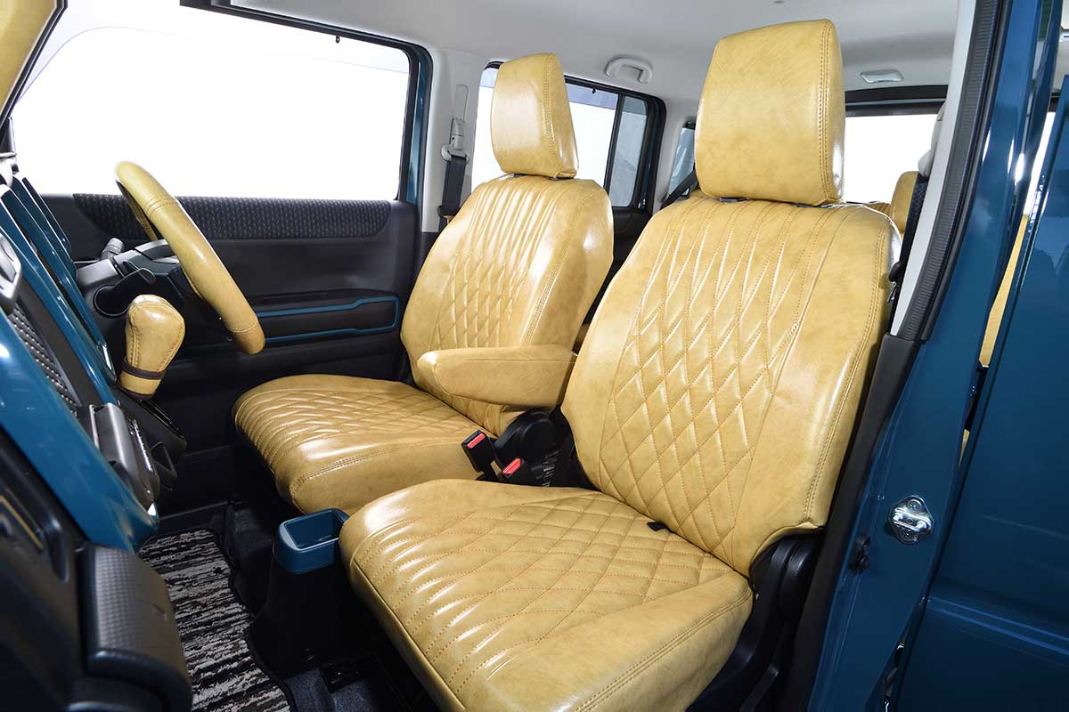 S700ハイゼットカーゴ　シートカバー  アンティークデザインD クリームイエロー　運転席