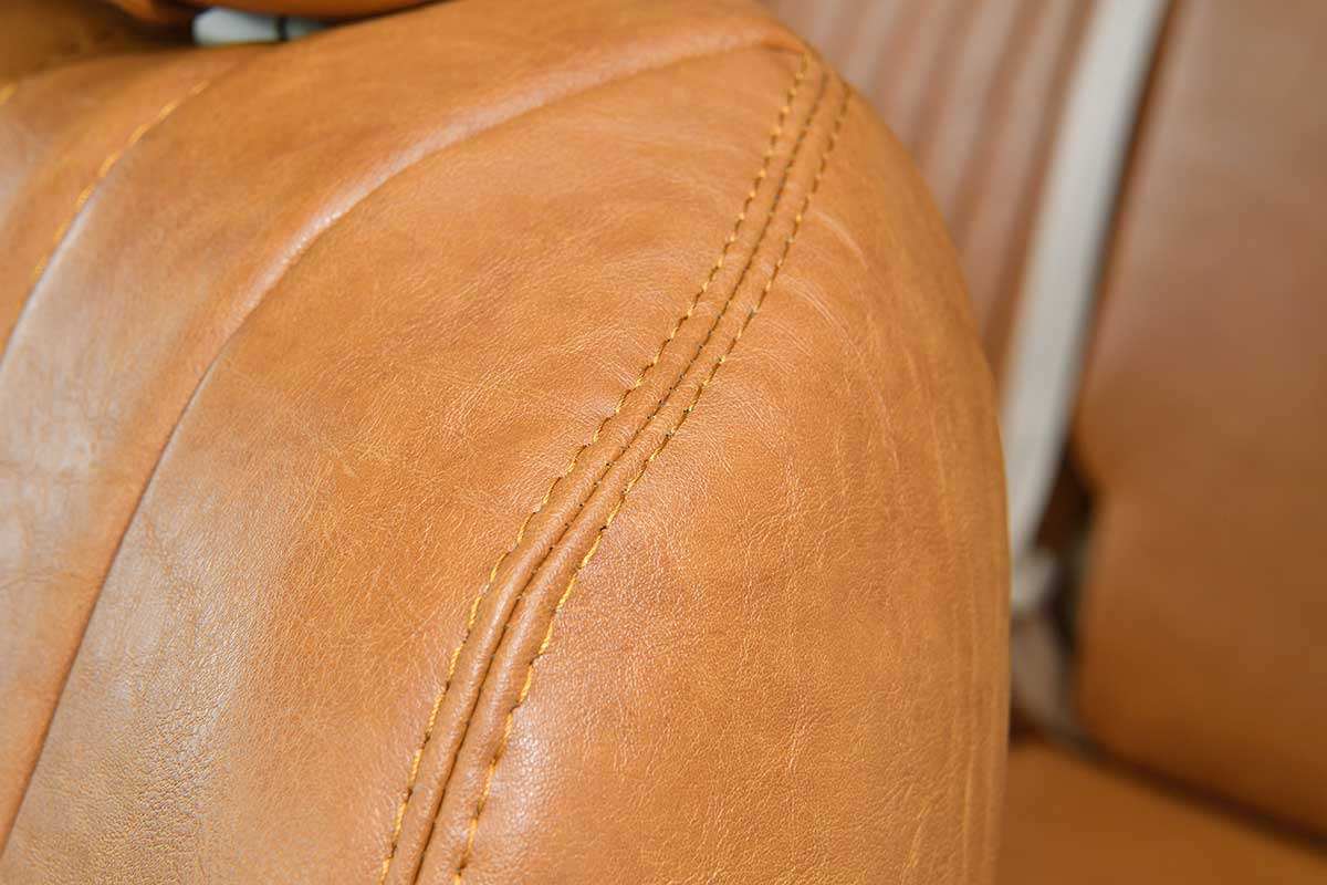 　シートカバー クラシック　　150プラド着用イメージ