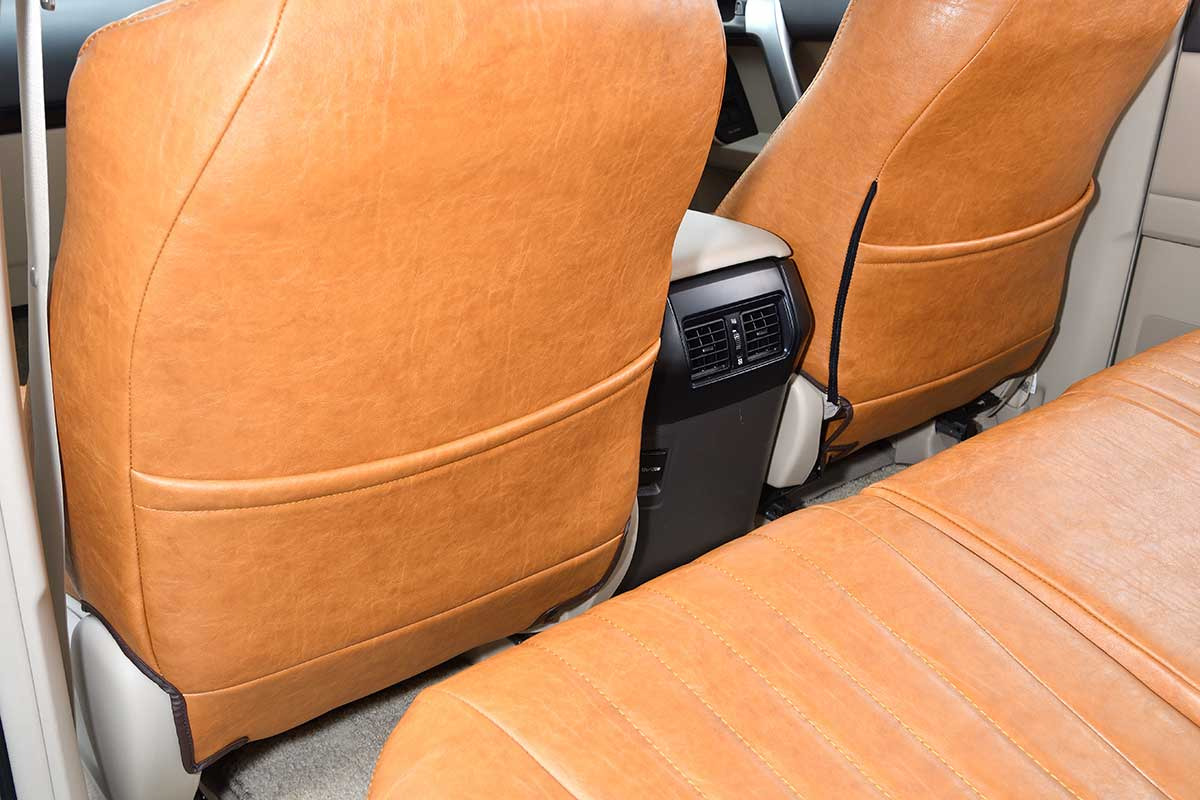 　シートカバー クラシック　　150プラド着用イメージ