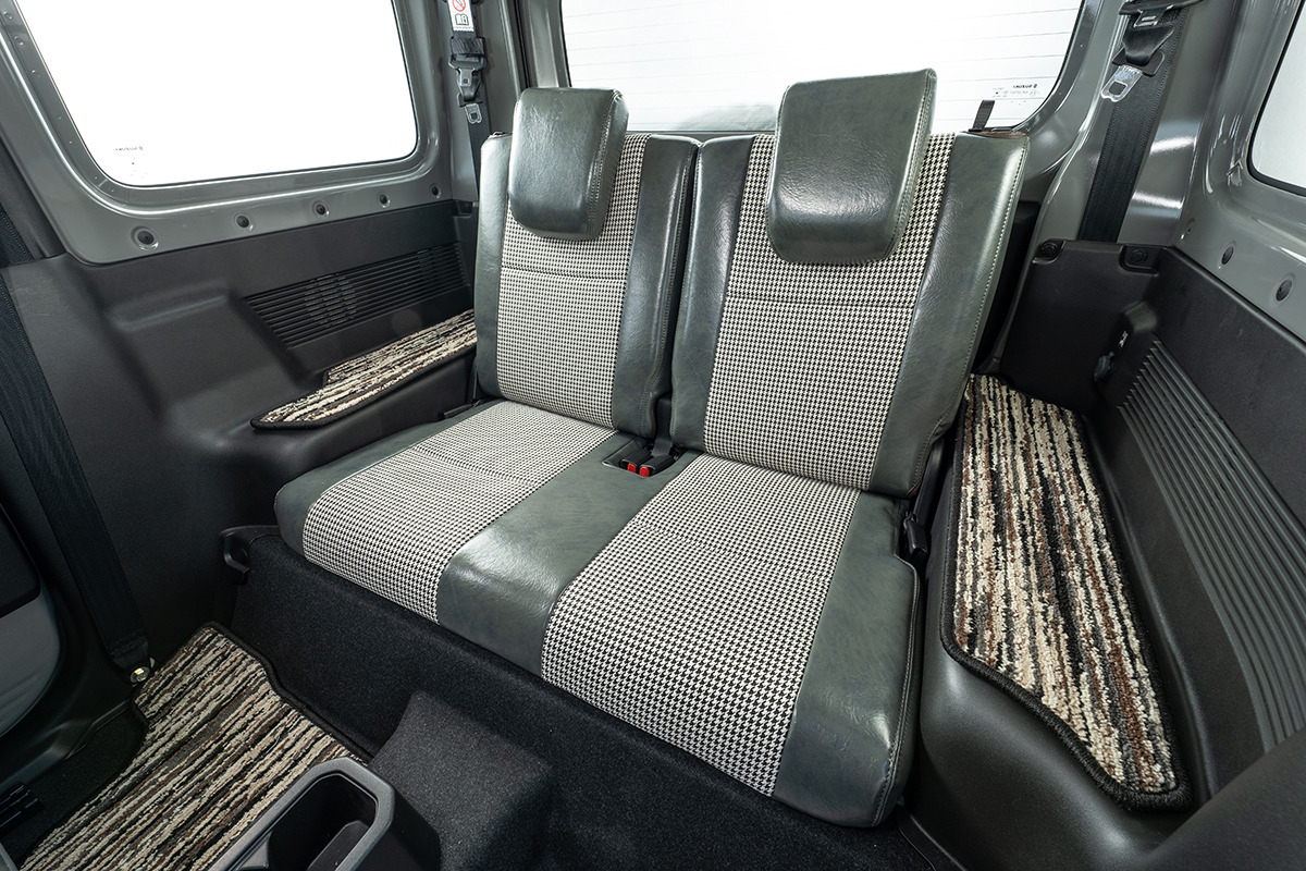 LA900S/LA910Sタフトシートカバー  アンティーク千鳥　後部座席