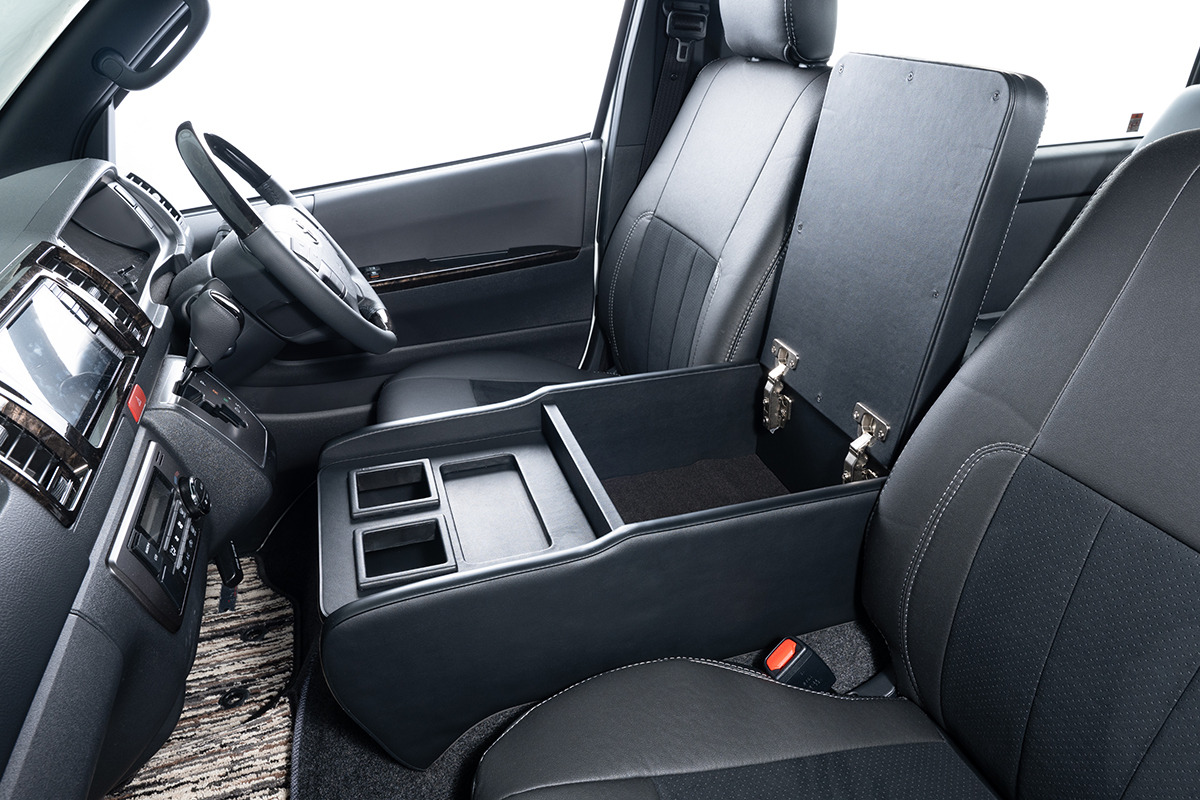 ハイエース標準ボディS-GL センターコンソールブラック 四角ドリンク  