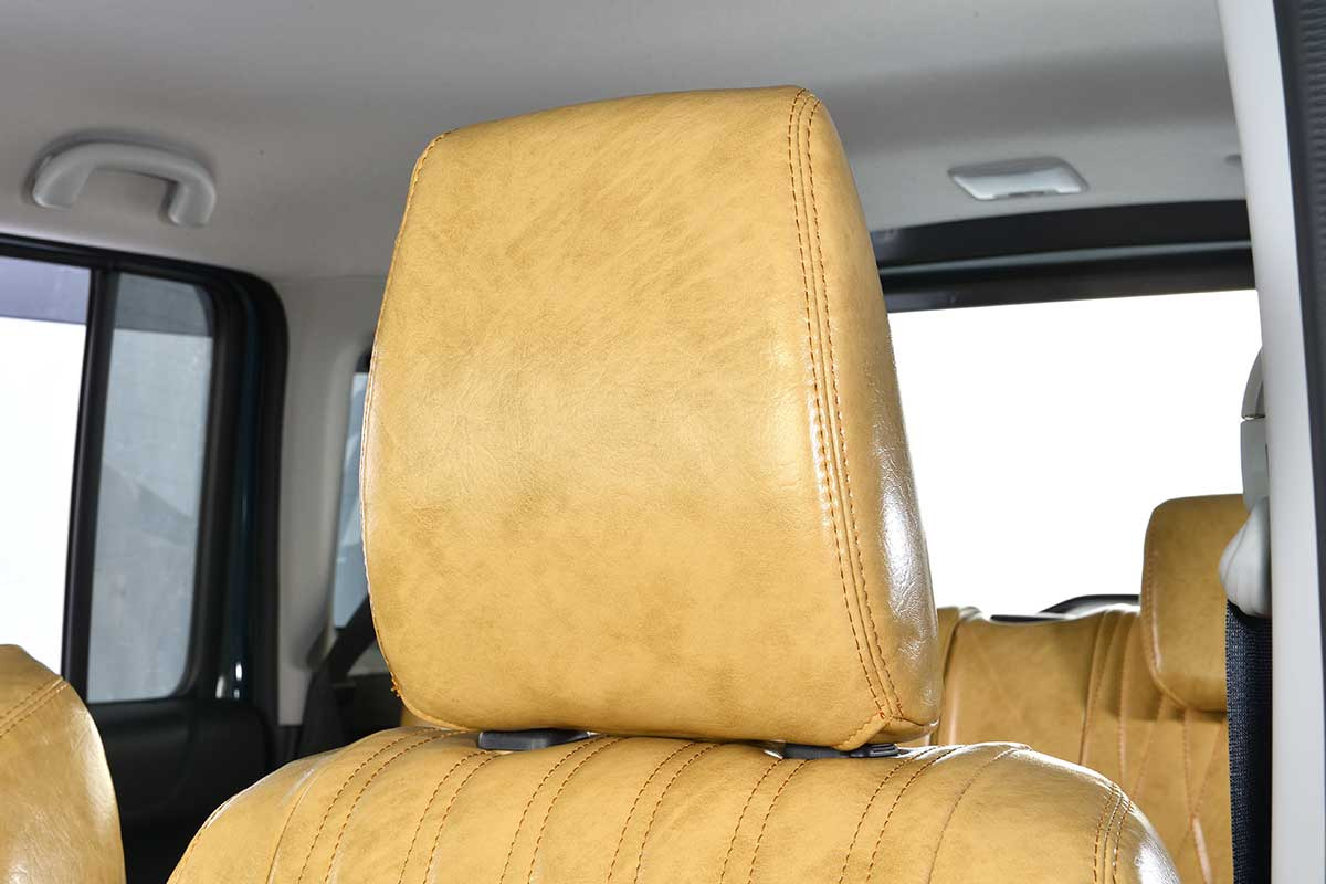 S700ハイゼットカーゴ　シートカバー  アンティークデザインD クリームイエロー　ヘッドレスト
