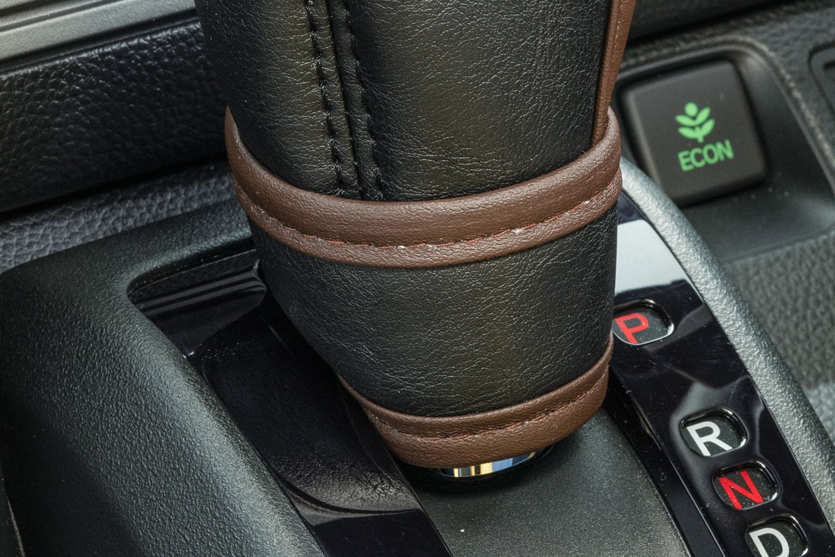 N-VAN シフトノブカバー&グリップカバーセット　 クラシックブラック