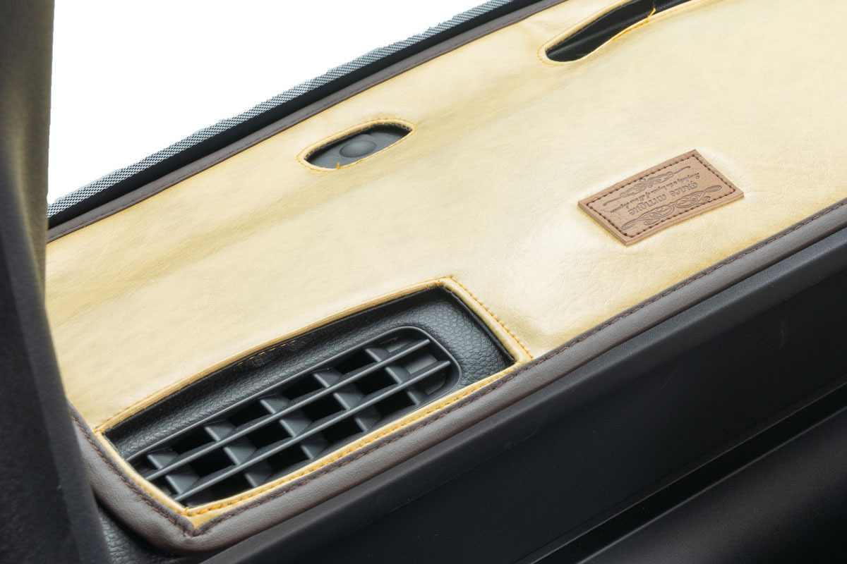 N-VAN ダッシュボードマット　 アンティーク　クリームイエロー