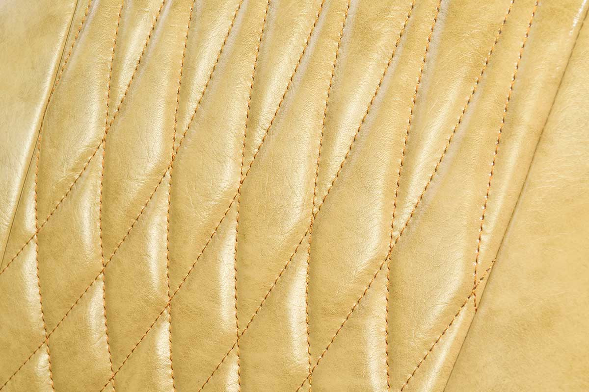 S700ハイゼットカーゴ　シートカバー  アンティークデザインD クリームイエロー　ダイヤキルト詳細