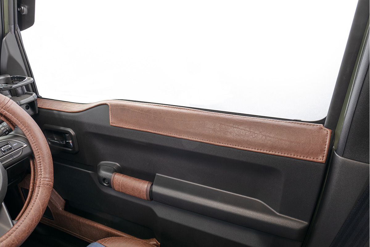 スズキ ジムニー　純正ドア加工　ハーフドア 左右セット　黒系　JA11等　福岡県　手渡し歓迎