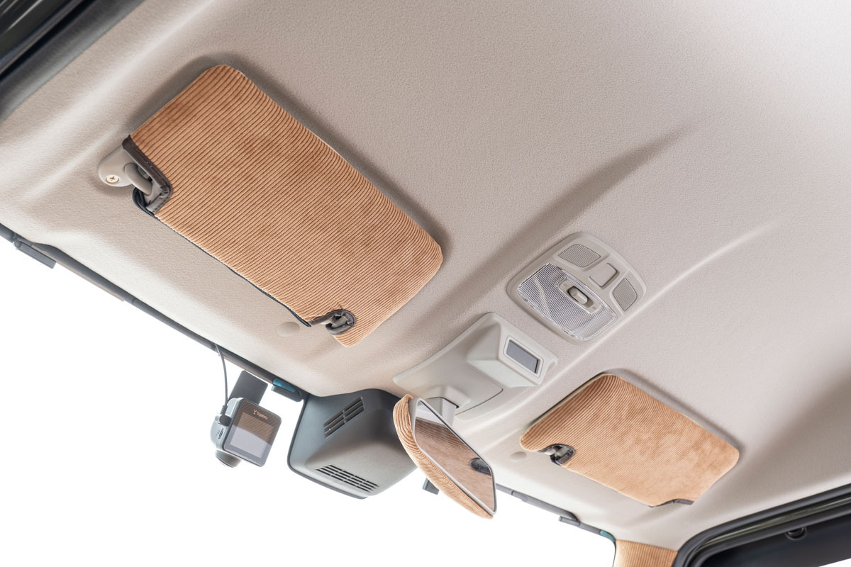 ジムニー JB64 サンバイザーカバー バイザーカバー 販売終了タクティカルバイザーカバー | ジムニー専門店アピオ