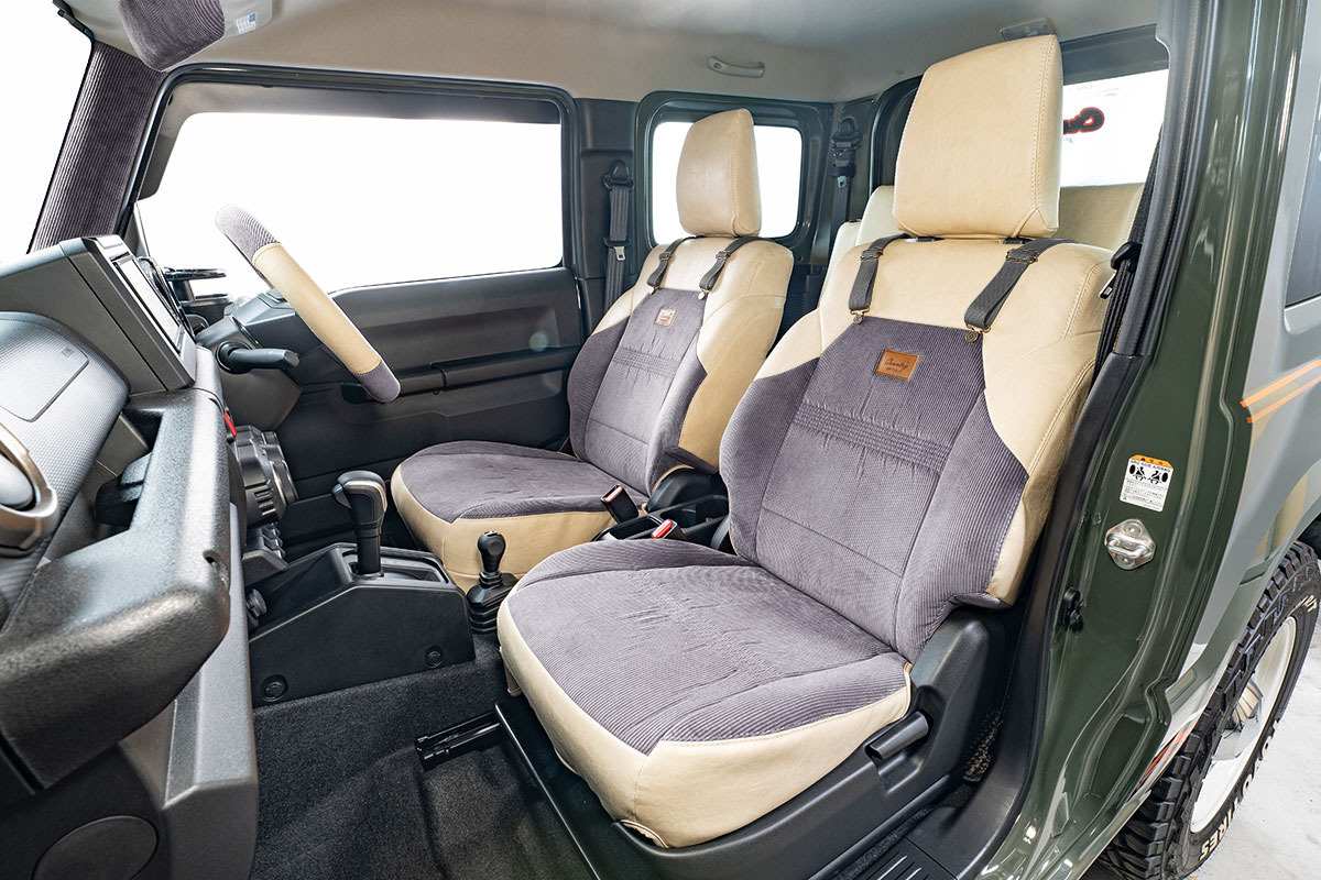 ジムニーJB64 シートカバー カントリー　アイボリーxグレーxグレー