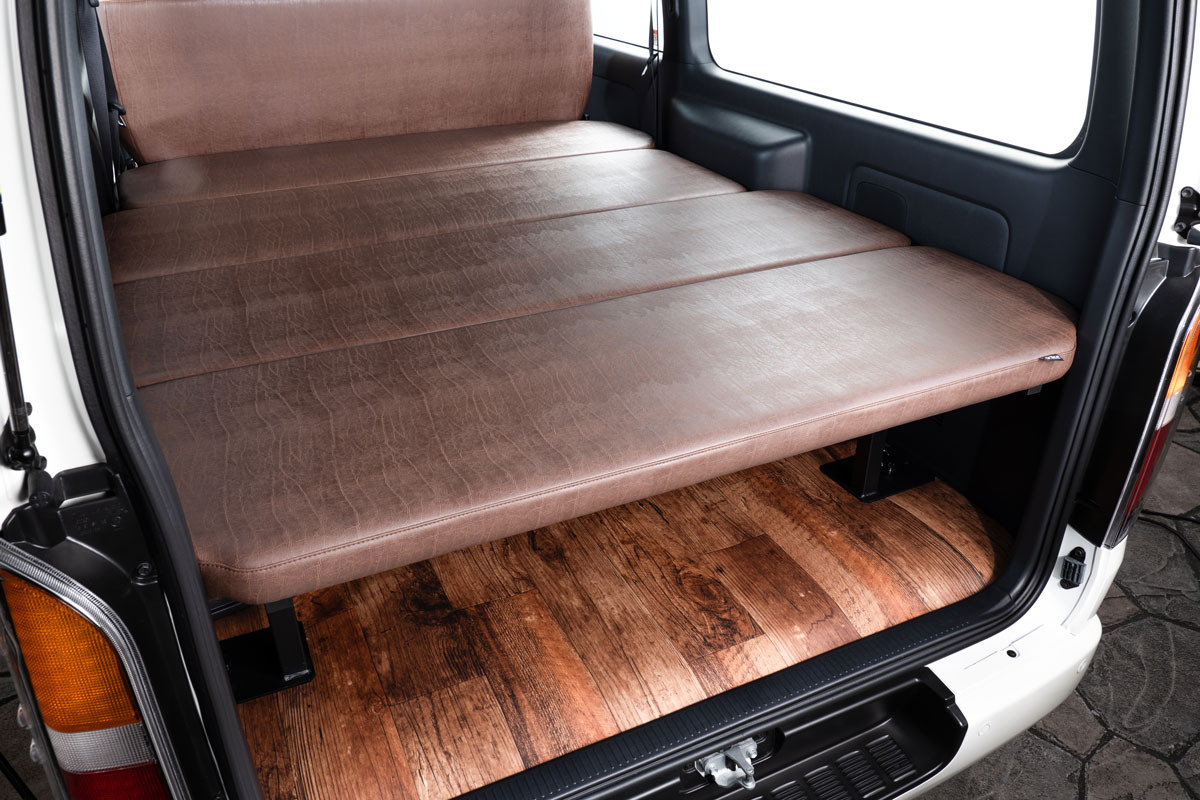 ハイエース200系標準ナローベッドキッドカーヴィンCARVN中古格安スタート売り切り ハイエース200標準 ベッドキッド 引き渡し限定です。 大幅値下げ