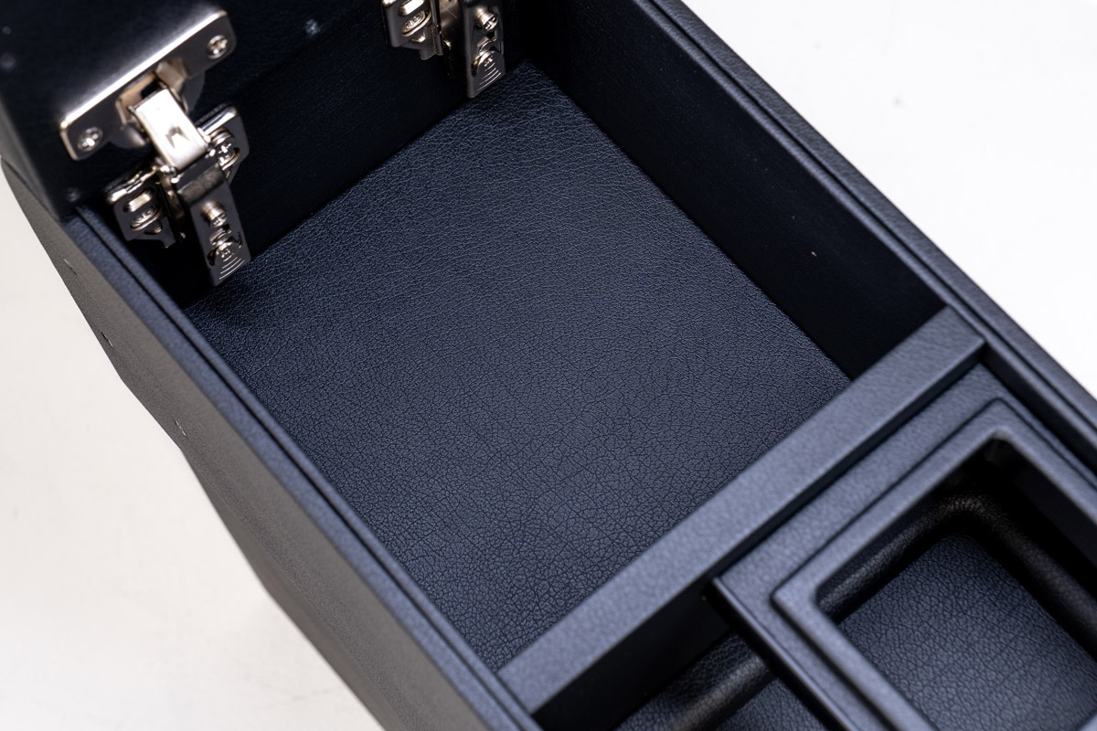 ランドクルーザー"70" 再再販モデル専用センターコンソール Ver.1 T.W.G