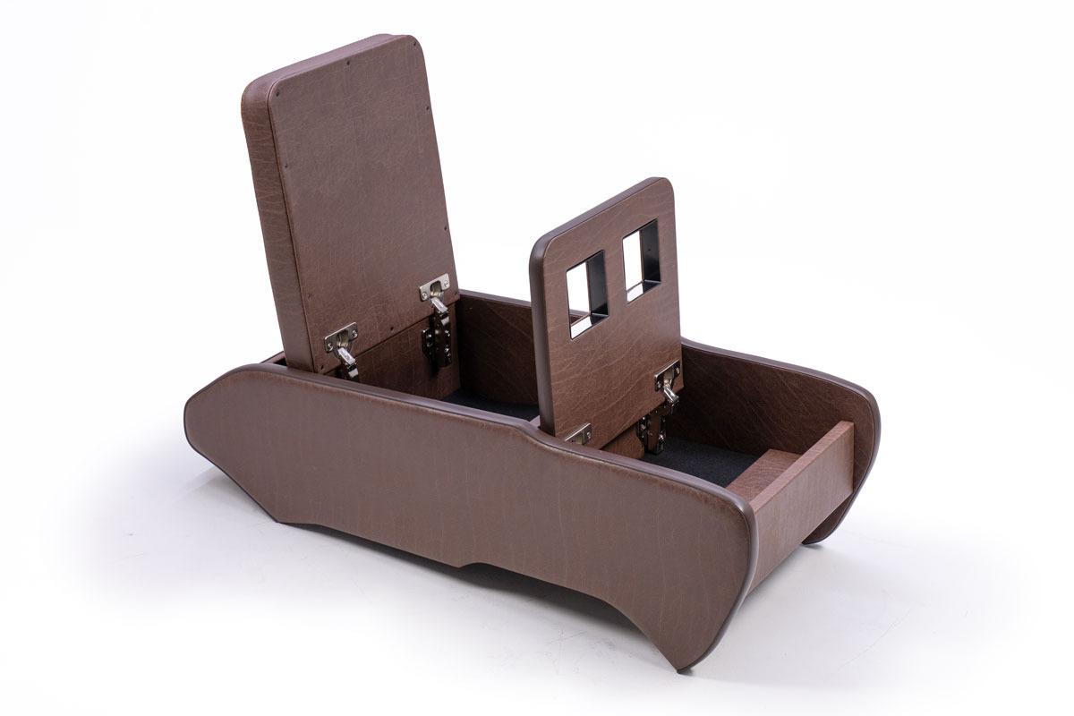 200系ハイエースS-GL用センターコンソール　　収納スペース