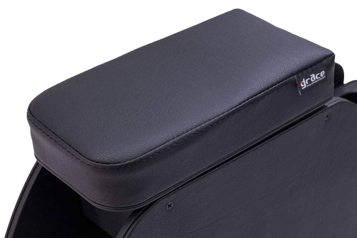 高級感のあるブラックレザー