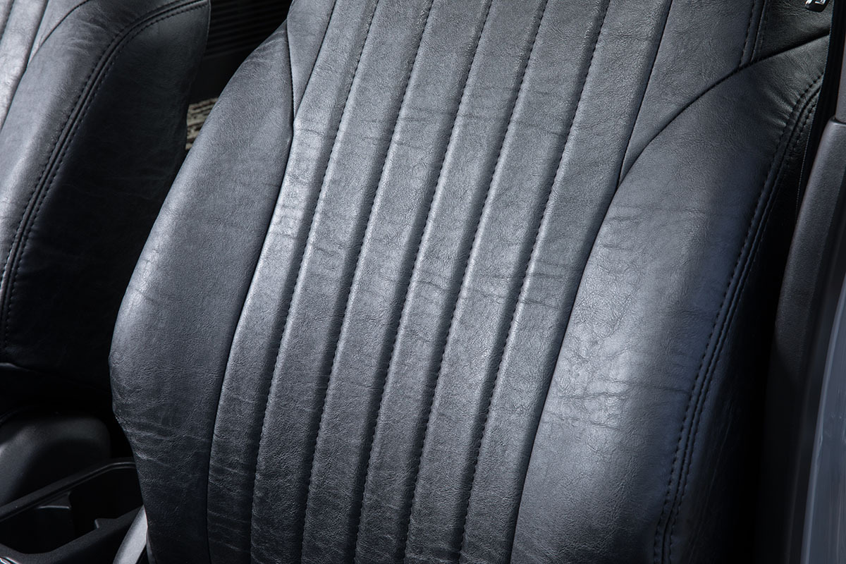 ジムニー装着画像　ブラック