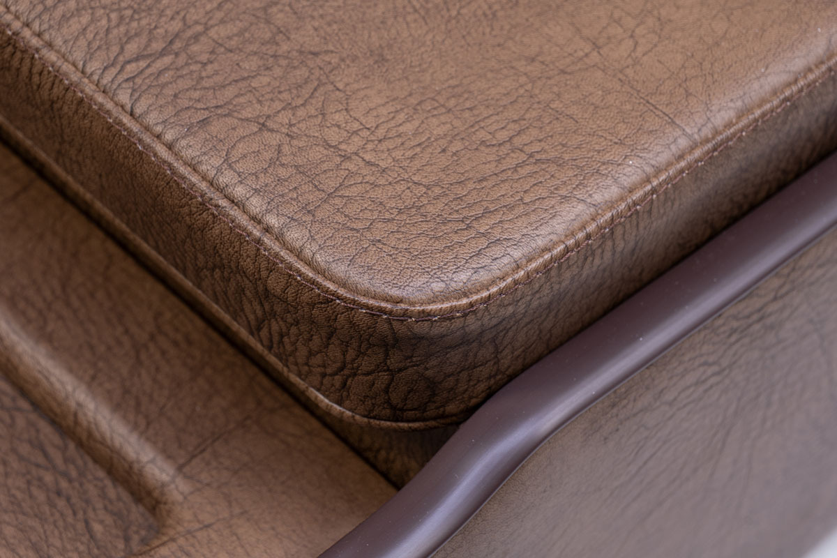 200系ハイエース標準 S-GLナロー用センターコンソール アンティーク　ヴィンテージモカカラー200系ハイエース標準 S-GLナロー用センターコンソール アンティーク　ヴィンテージモカカラー