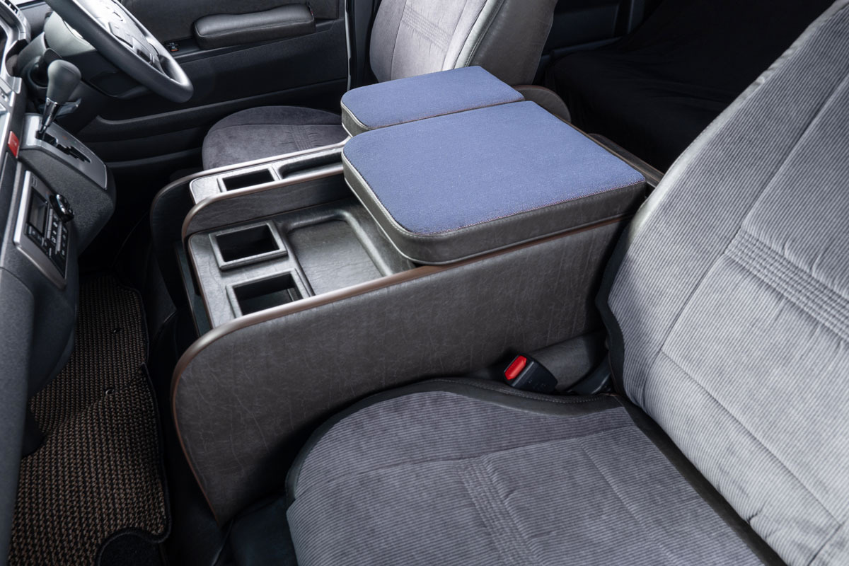 200系ハイエース ワゴンGL グランドキャビン用　センターコンソール アンティークデニム