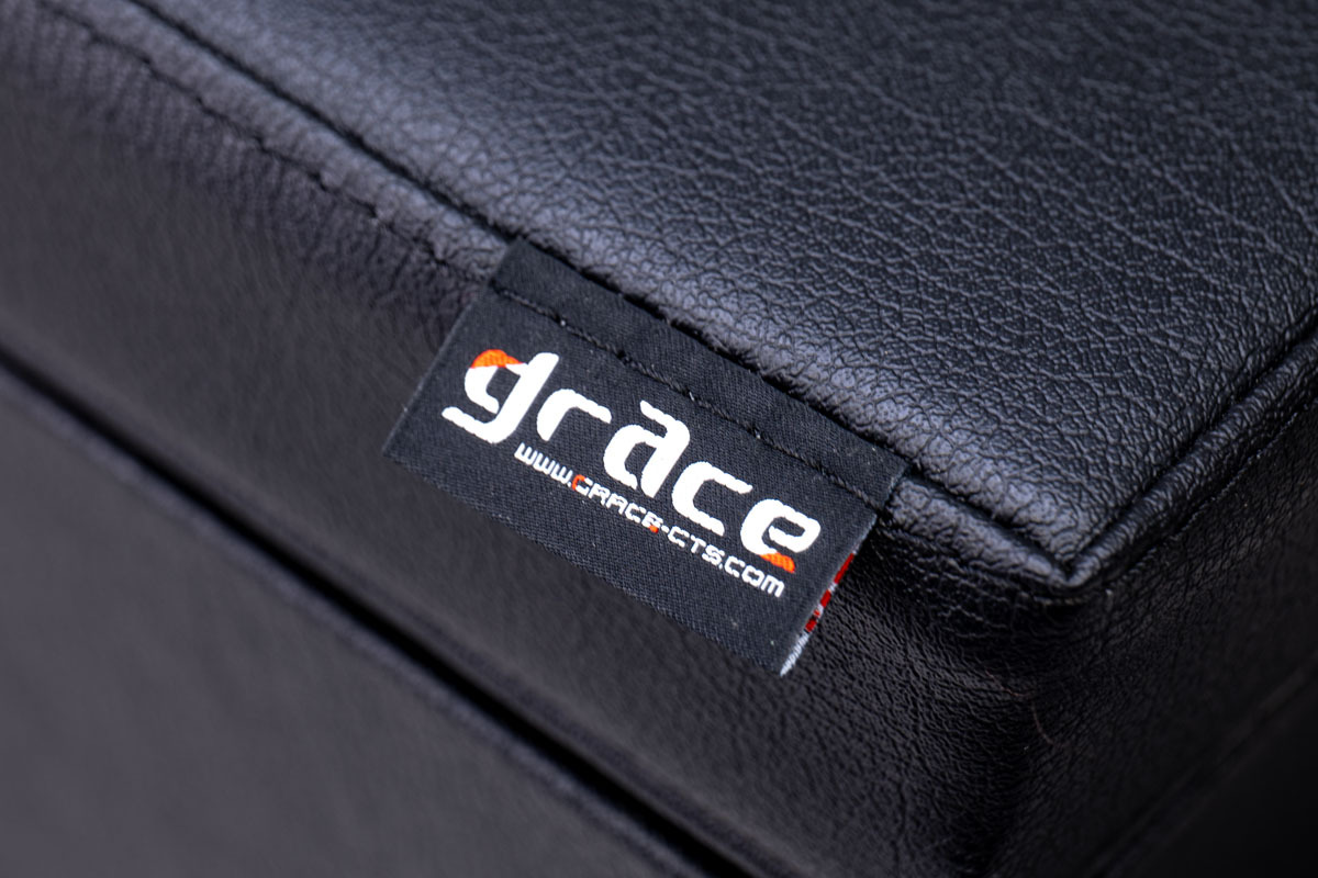 グレイスのオリジナルタグ付き