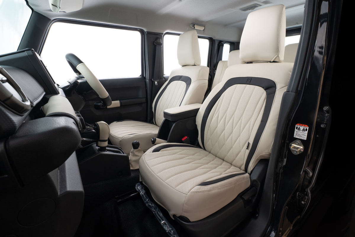 ジムニーノマド シートカバー  プライム　バニラカラー　装着イメージ
