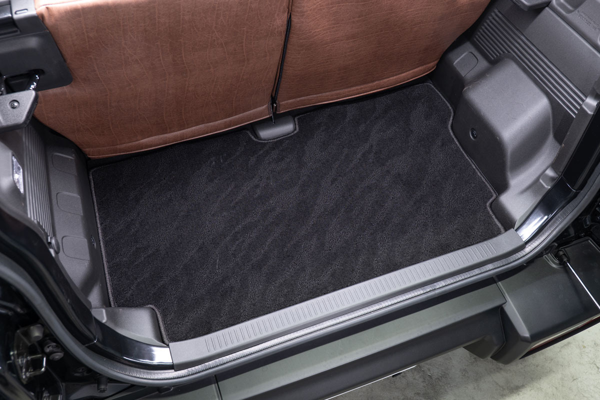 【ジムニーノマド専用】フロアマット プレミアムセット １台分　トランクルーム装着イメージ ウェーブブラック