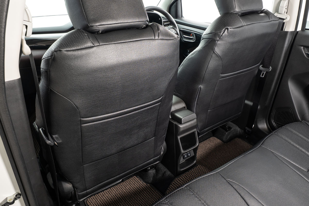 カスタムシートカバー車種専用フロンクス運転席後部