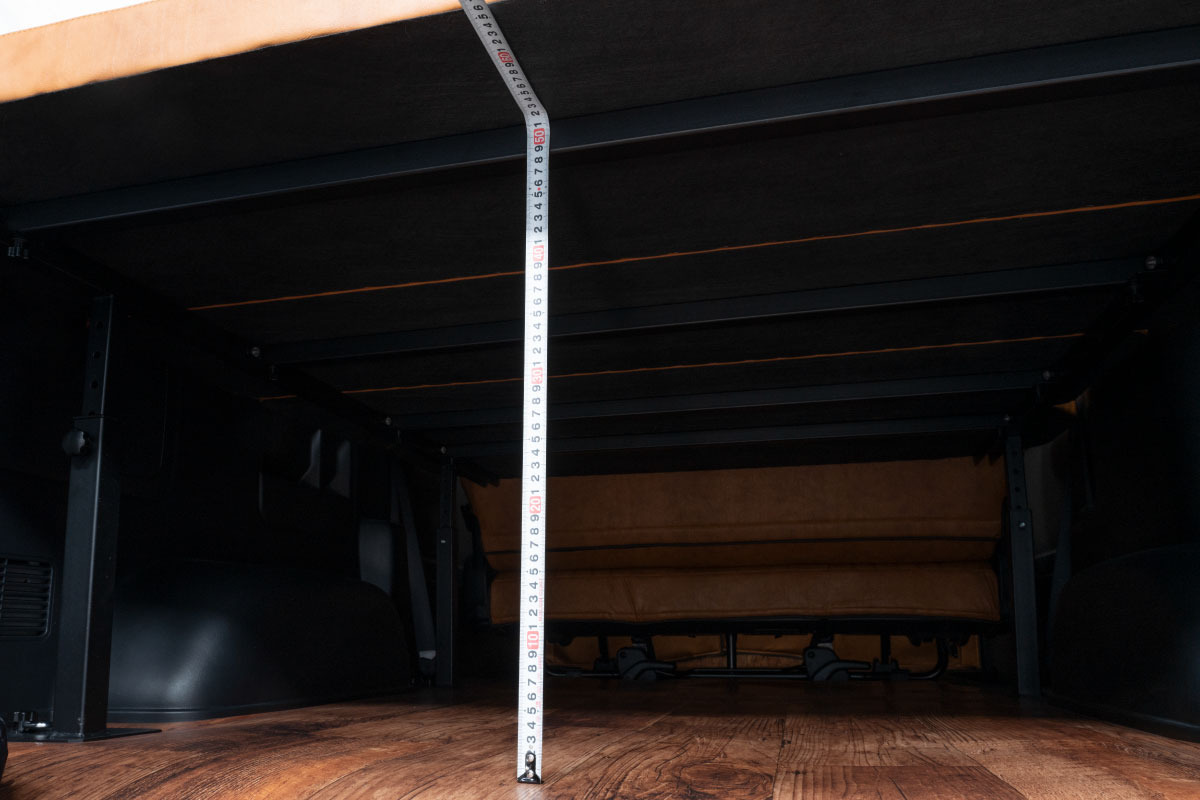 200ﾊｲｴｰｽ標準S-GL_ﾍﾞｯﾄﾞｷｯﾄ高さｻｲｽﾞ(高い状態)
下からﾌﾚｰﾑまで約48cm、ベッド部底面まで約51cm(ｸｯｼｮﾝ2.3mm敷いた状態)